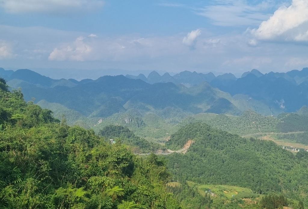 Kayaks, Kaffee, Kakerlaken – Vietnams Norden
